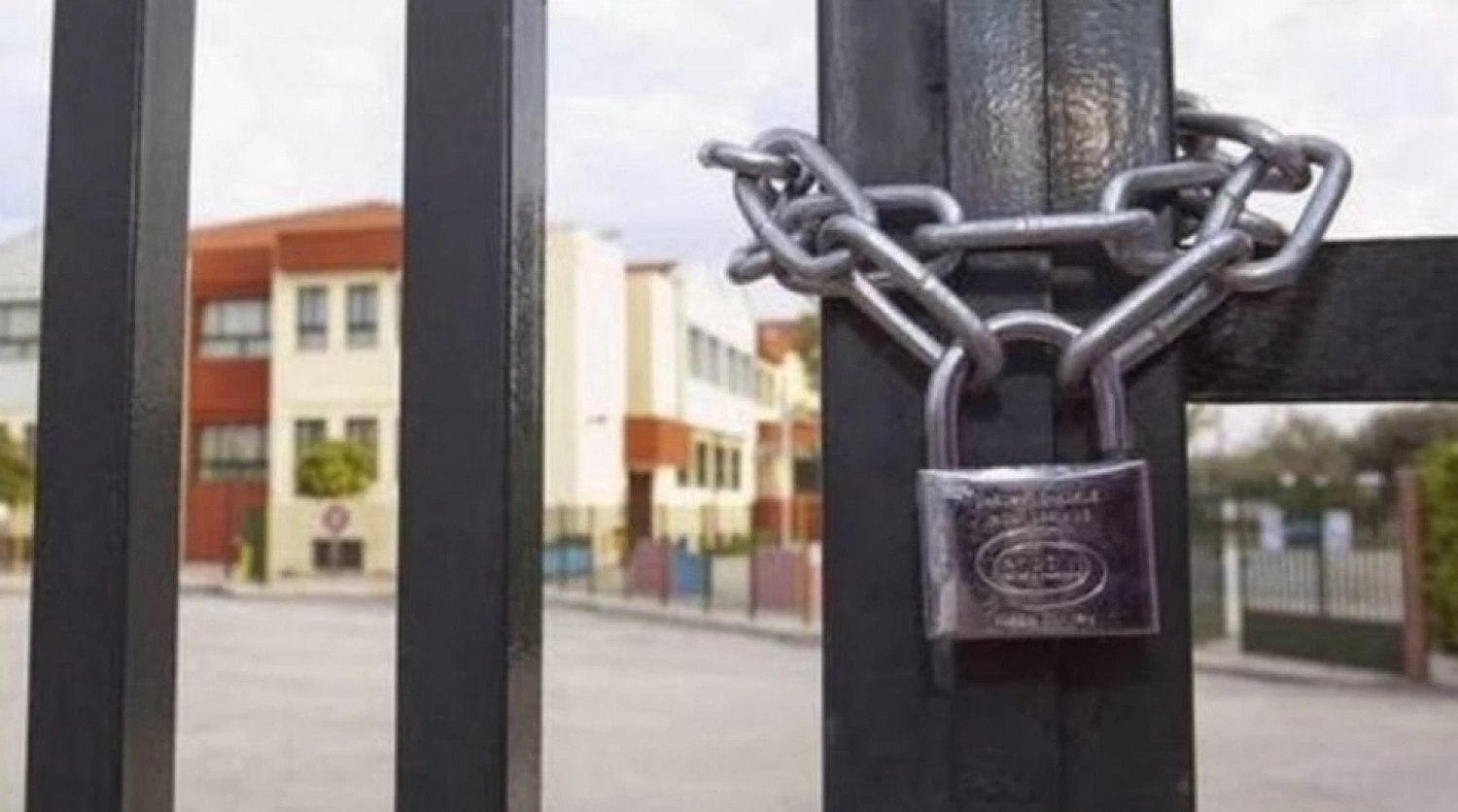 Κλειστά τα σχολεία λόγω της απεργίας των εκπαιδευτικών